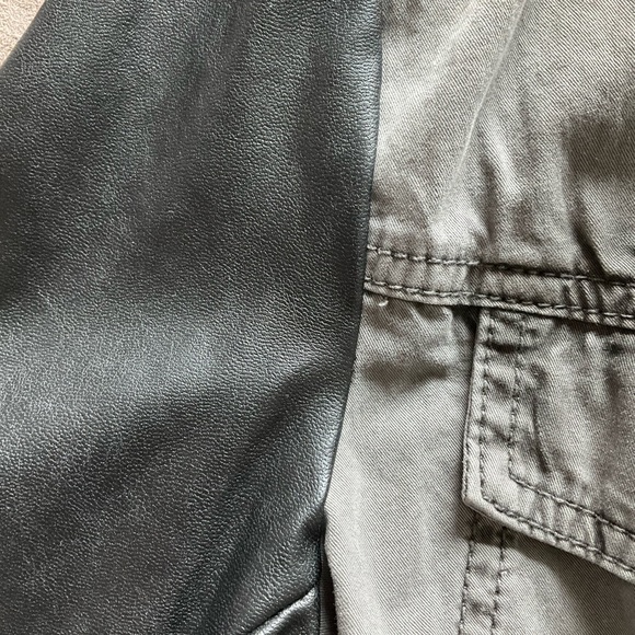 Talula Trooper Balfour Jacket with Leather Sleeves - XS - Picture 8 of 8